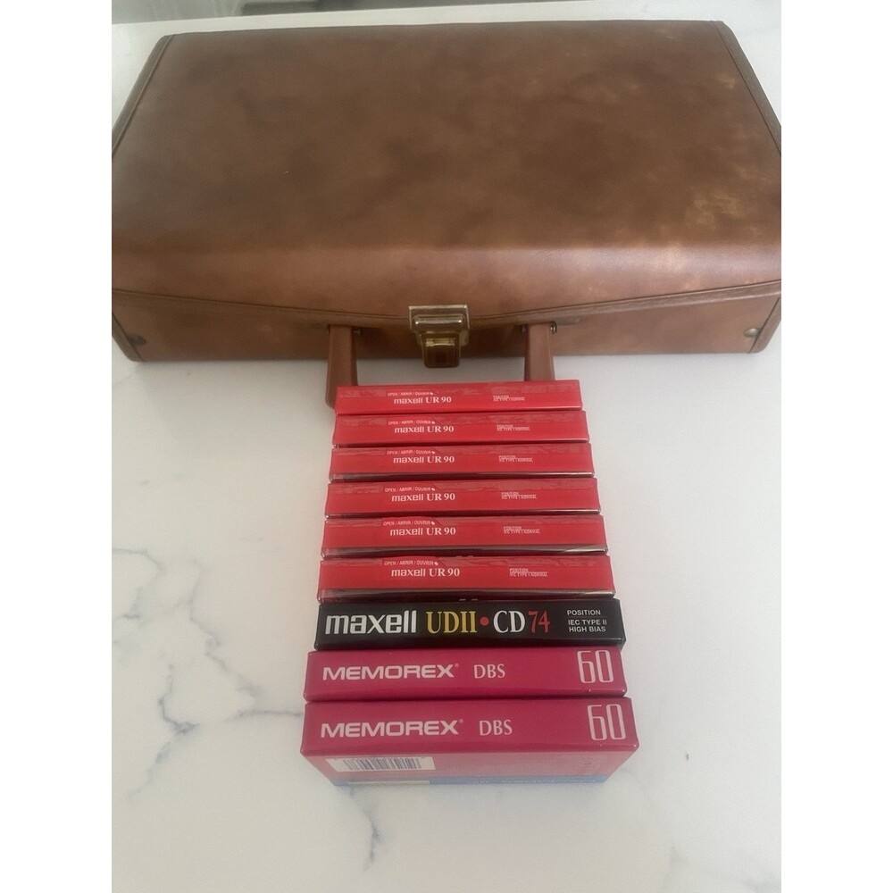 MAXELL AUDIO CASSETTE TAPES 6 PACK &Maxwell, Memorex sealed with Vintage Case